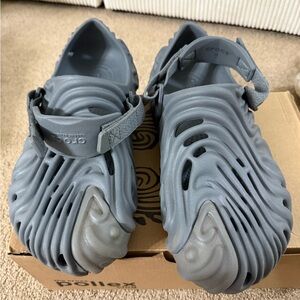 Salehe Bembury x Crocs Pollex Clog Niagara